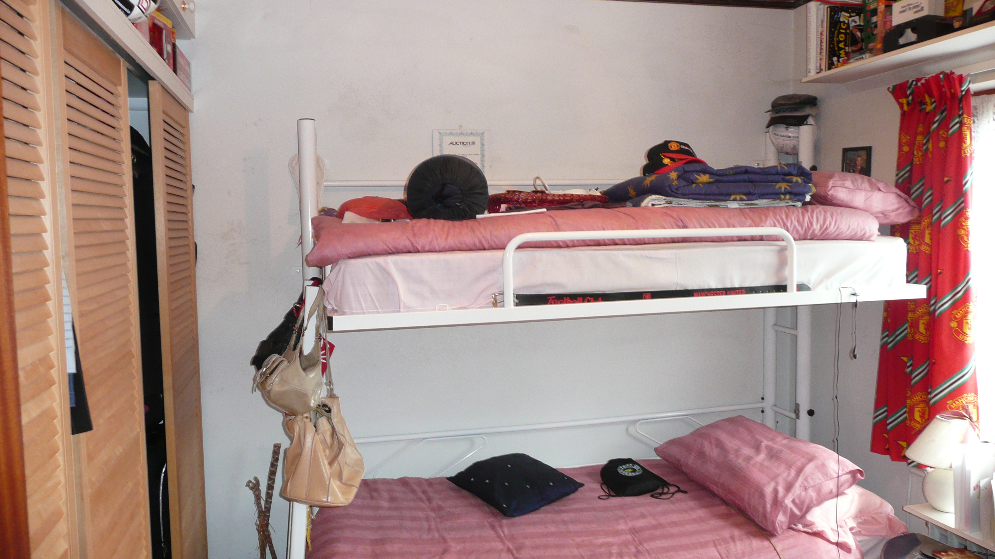 No 3 037.jpg